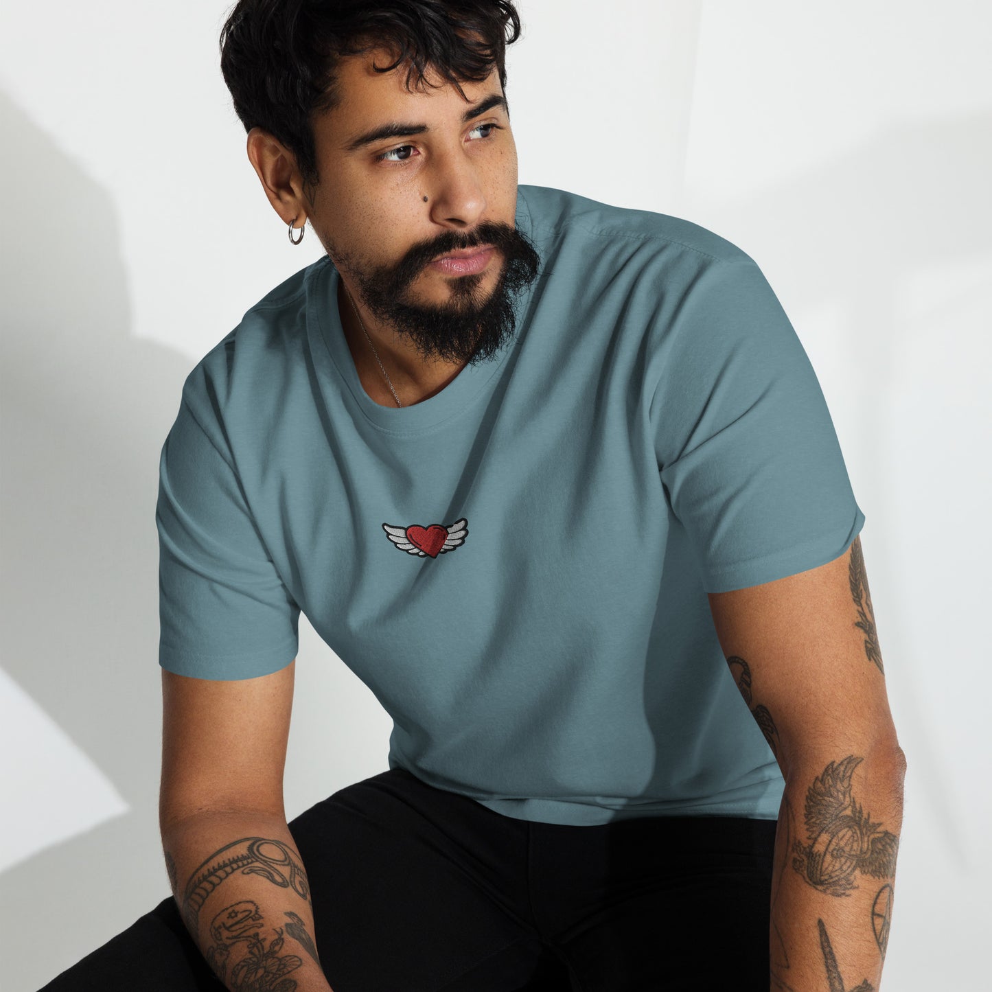 Men’s premium heavyweight tee Embroidery