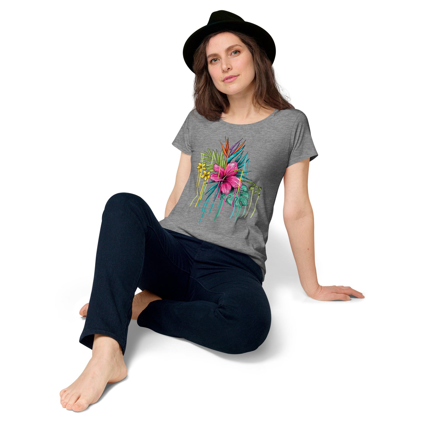 Women’s round neck tee