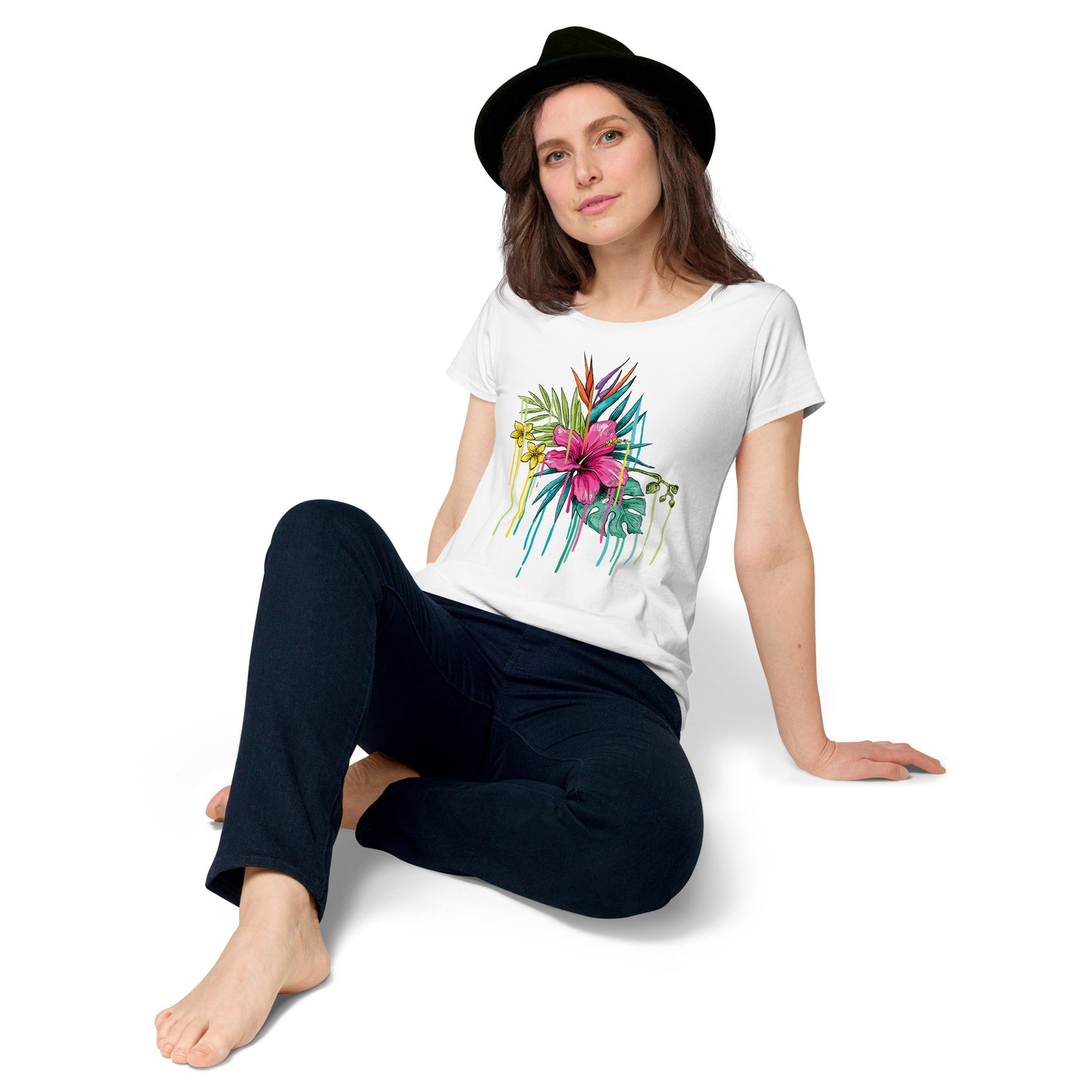 Women’s round neck tee